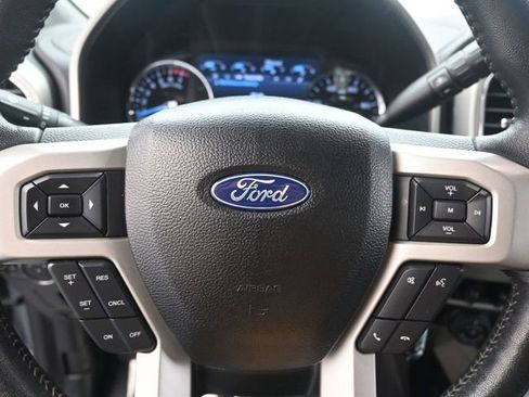 Used 2021 Ford F350 Lariat w/ Chrome Package image 10