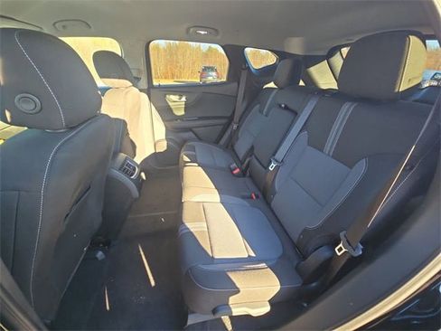 New 2025 Chevrolet Blazer LT w/ Convenience Package image 26