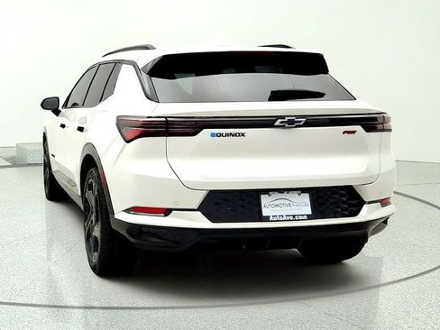 Used 2025 Chevrolet Equinox EV RS FWD image 6