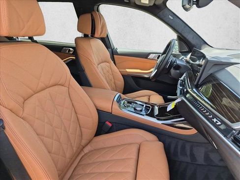 Certified 2026 BMW X7 xDrive40i AWD/4WD image 23