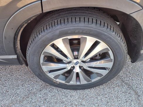 Used 2020 Subaru Ascent Limited w/ Popular Package #4 image 25