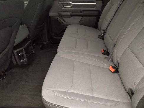 Used 2019 RAM 1500 Big Horn image 18