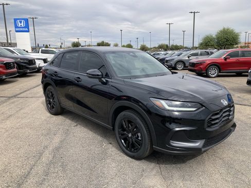 New 2026 Honda HR-V Sport image 3