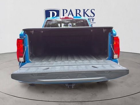 Certified 2023 Chevrolet Colorado Trail Boss w/ LPO, Dark Essentials Package AWD/4WD image 31