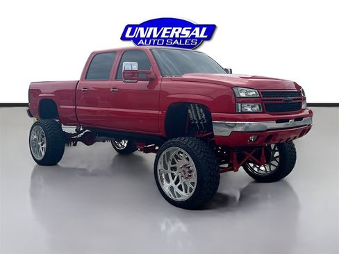 Used 2005 Chevrolet Silverado 1500 LS image 2