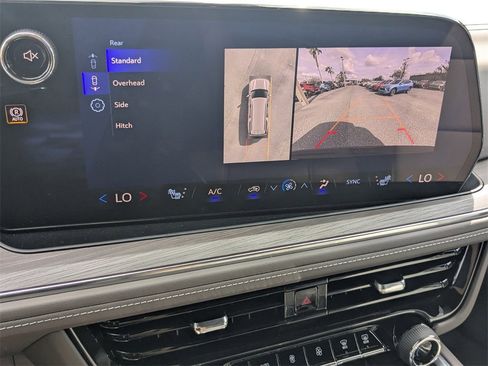 New 2026 Chevrolet Suburban LT w/ Comfort Package image 17