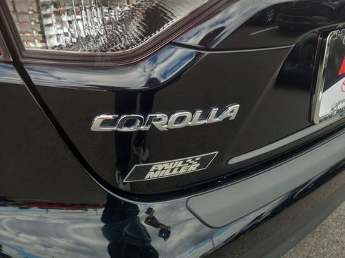 Certified 2024 Toyota Corolla LE AWD/4WD image 28