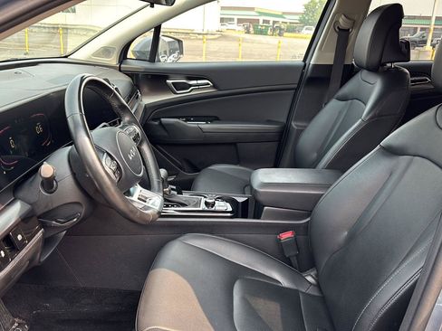 Used 2024 Kia Sportage EX AWD/4WD image 30