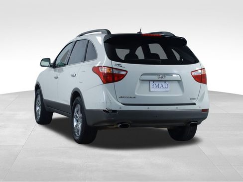 Used 2012 Hyundai Veracruz Limited w/ Entertainment Pkg FWD image 10