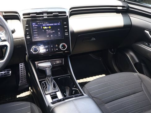 Used 2023 Hyundai Santa Cruz Night AWD/4WD image 11