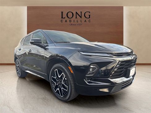 Used 2023 Chevrolet Blazer RS w/ Enhanced Convenience Package image 7