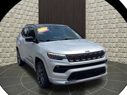 Certified 2025 Jeep Compass Limited w/ High Altitude Package