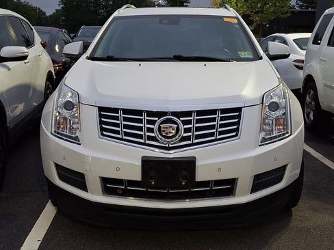 Used 2015 Cadillac SRX Luxury w/ Driver Awareness Package AWD/4WD image 3
