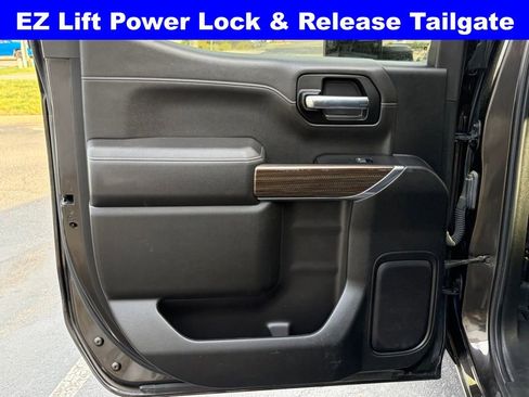 Used 2022 Chevrolet Silverado 1500 LT Trail Boss w/ Bed Protection Package AWD/4WD image 21