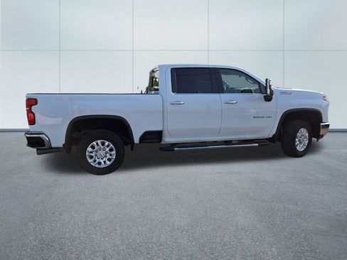 Used 2024 Chevrolet Silverado 2500 LTZ w/ LTZ Convenience Package AWD/4WD image 8