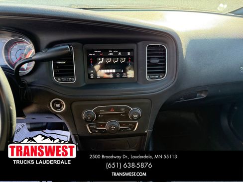 Used 2019 Dodge Charger Police w/ Street Appearance Group image 11