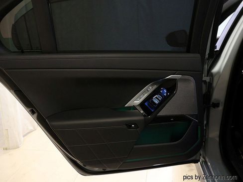 Certified 2024 BMW 760i xDrive w/ Premium Package 2 image 29