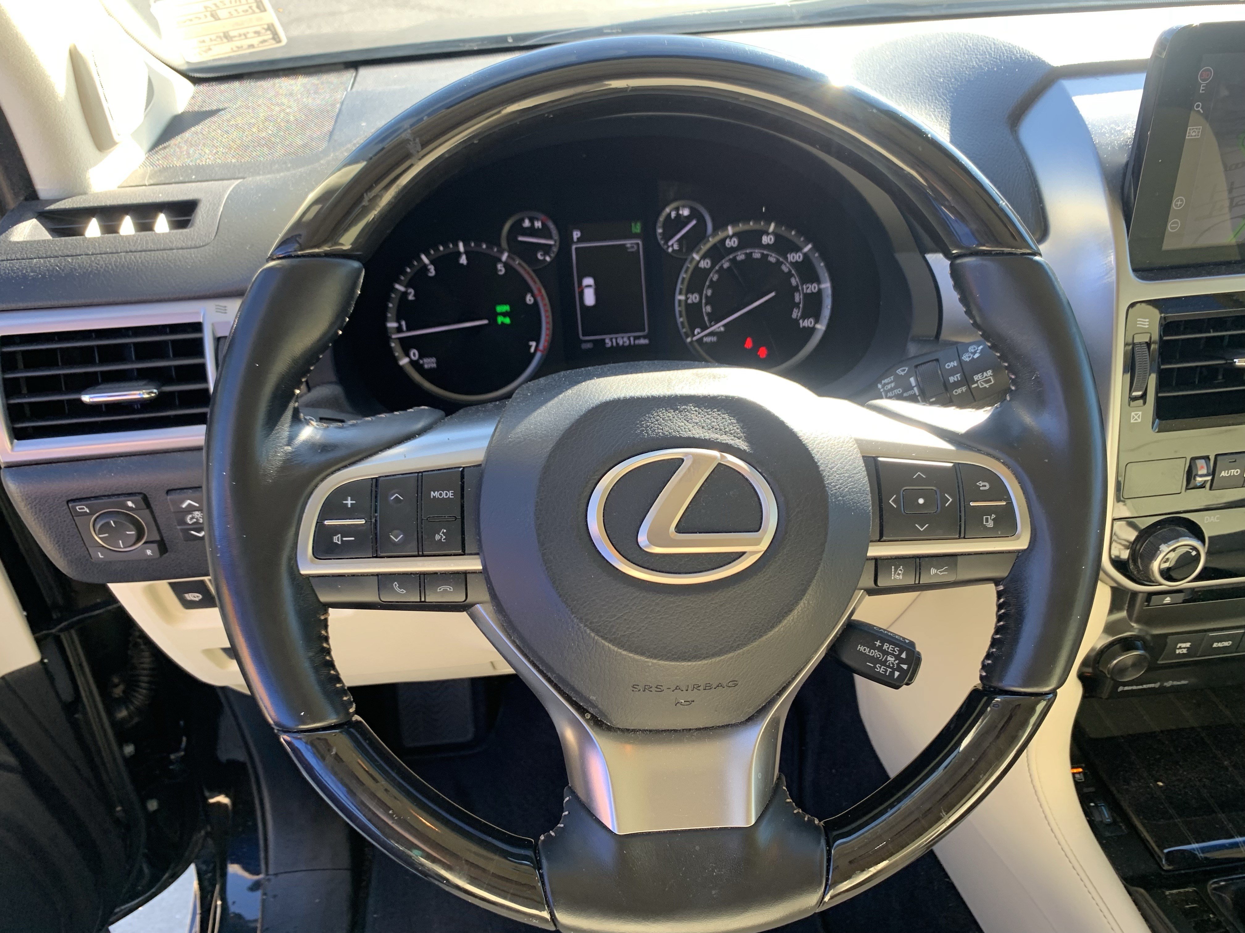 Used 2022 Lexus GX 460 Premium w/ Premium Package AWD/4WD image 18