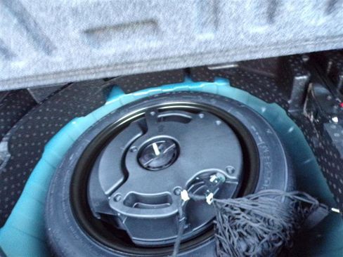 Used 2017 Buick Encore Preferred image 39