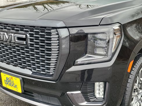 Certified 2023 GMC Yukon XL Denali Ultimate w/ LPO, Floor Liner Package image 9