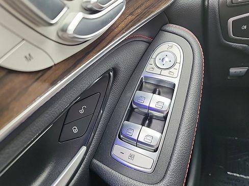 Used 2021 Mercedes-Benz GLC 43 AMG 4MATIC image 37