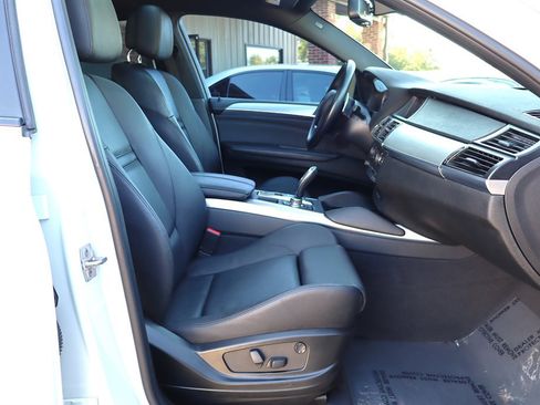 Used 2012 BMW X6 xDrive35i image 16