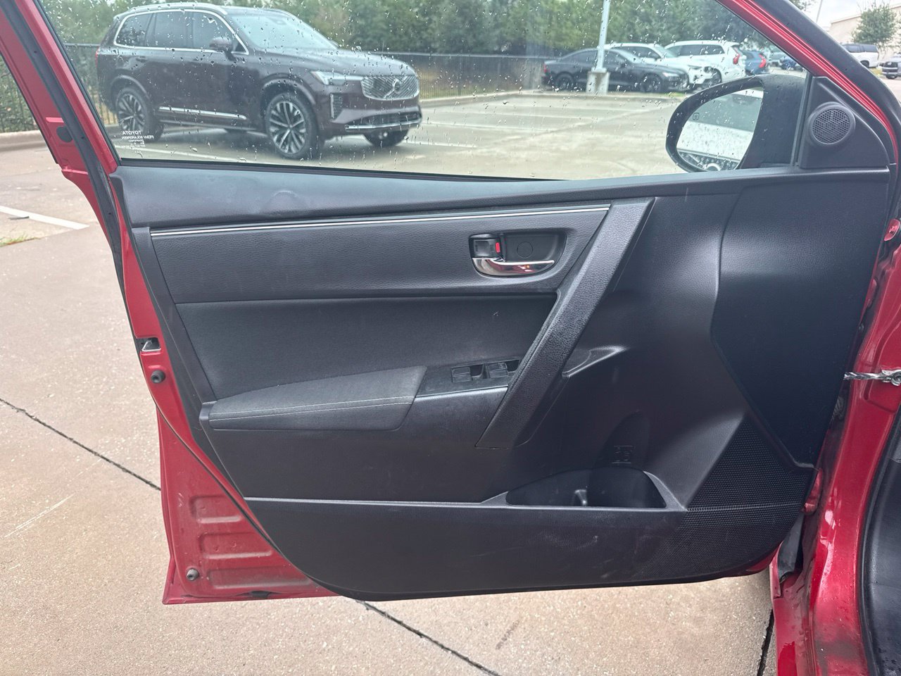 Used 2017 Toyota Corolla LE FWD image 20