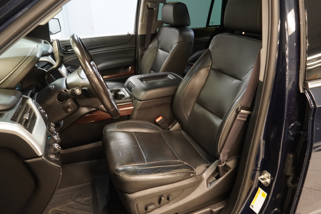 Used 2017 GMC Yukon SLT w/ Open Road Package AWD/4WD image 4