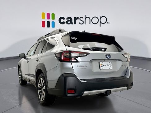 Used 2023 Subaru Outback Limited XT image 3