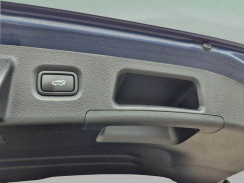 Certified 2023 Hyundai Santa Fe SEL AWD/4WD image 10