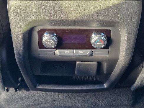 Certified 2025 GMC Acadia Elevation image 19