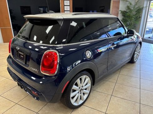 Used 2016 MINI Cooper S FWD image 4