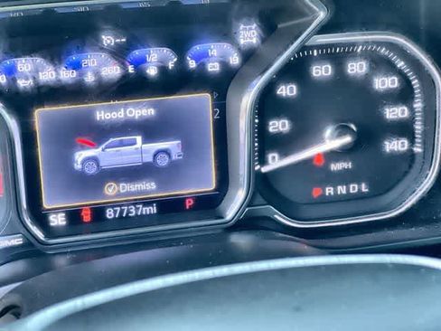 Used 2020 GMC Sierra 2500 Denali w/ Technology Package AWD/4WD image 19