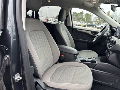 Used 2022 Ford Escape SE FWD image 26