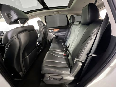 Used 2022 Acura MDX SH-AWD image 24