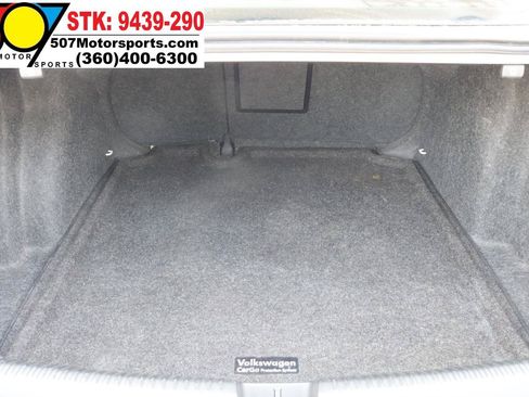 Used 2016 Volkswagen Jetta GLI SE FWD image 15