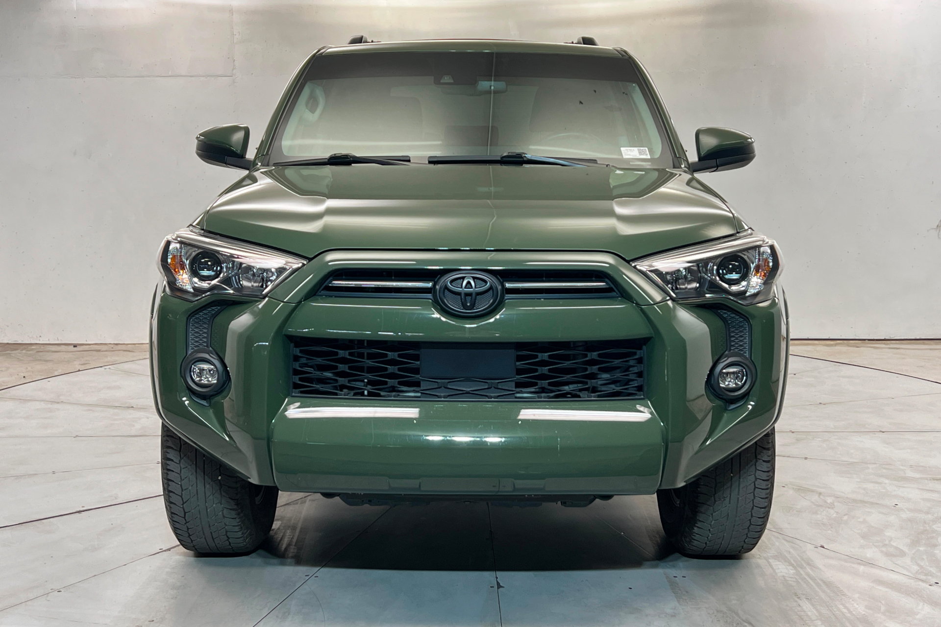 Used 2022 Toyota 4Runner Trail Special Edition AWD/4WD image 9
