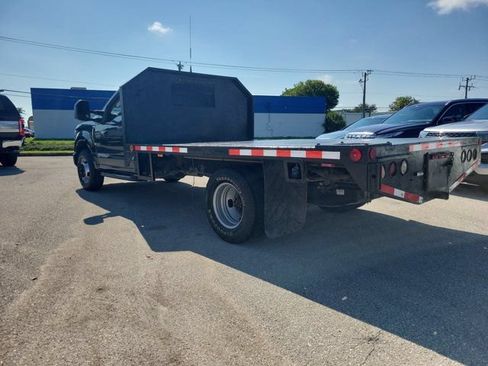 Certified 2020 Ford F350 XL RWD image 4