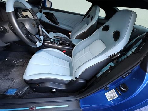 Used 2024 Nissan GT-R w/ Floor Mat Package AWD/4WD image 17