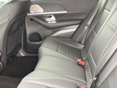 Certified 2025 Mercedes-Benz GLE 450e 4MATIC image 12