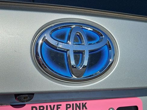 Used 2017 Toyota Prius Two w/ Carpet Mat Package FWD image 29
