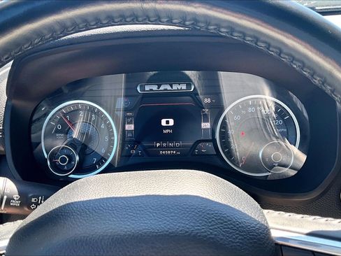 Used 2023 RAM 1500 Laramie AWD/4WD image 21