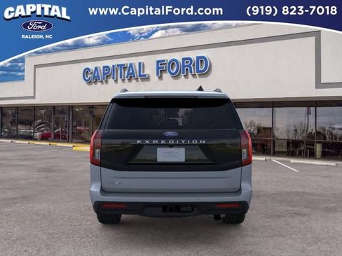New 2026 Ford Expedition Active AWD/4WD image 5