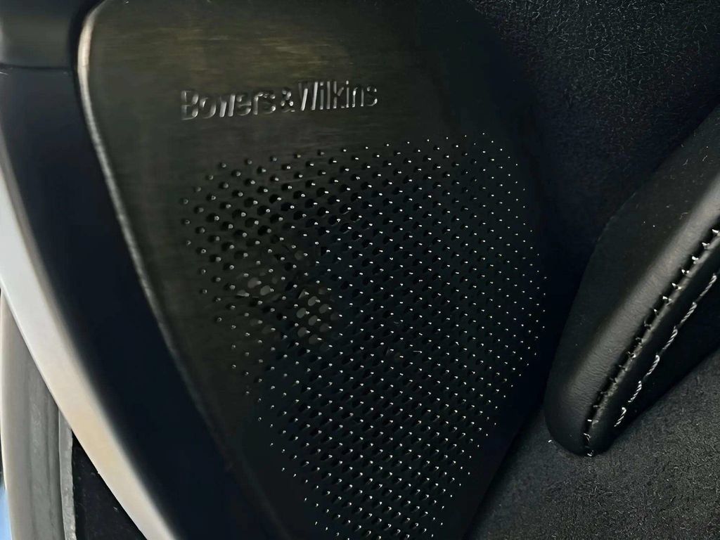 Used 2018 McLaren 720S Performance RWD image 15