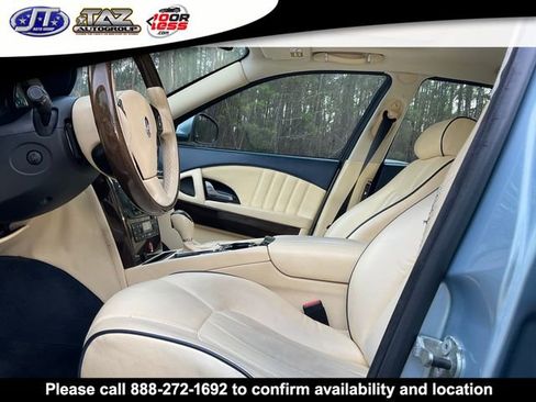 Used 2011 Maserati Quattroporte S RWD image 3