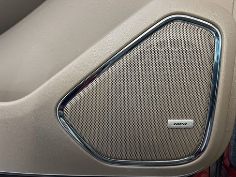 Used 2020 GMC Yukon XL SLT w/ Open Road Package image 15