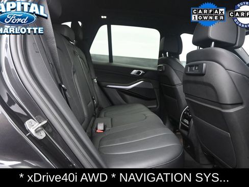 Used 2021 BMW X5 xDrive40i AWD/4WD image 11
