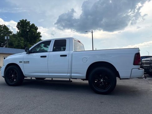 Used 2015 RAM 1500 Express RWD image 4