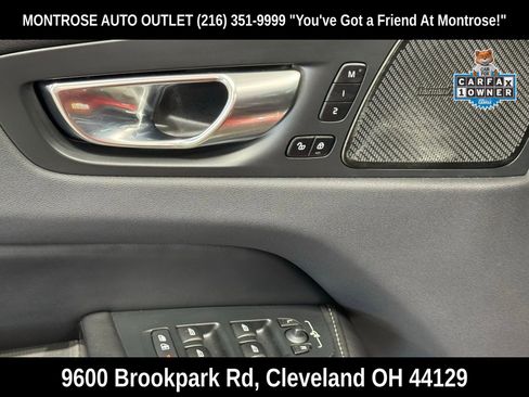 Certified 2022 Volvo XC60 B6 Inscription w/ Advanced Package image 13