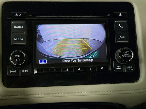 Used 2021 Honda HR-V LX image 19